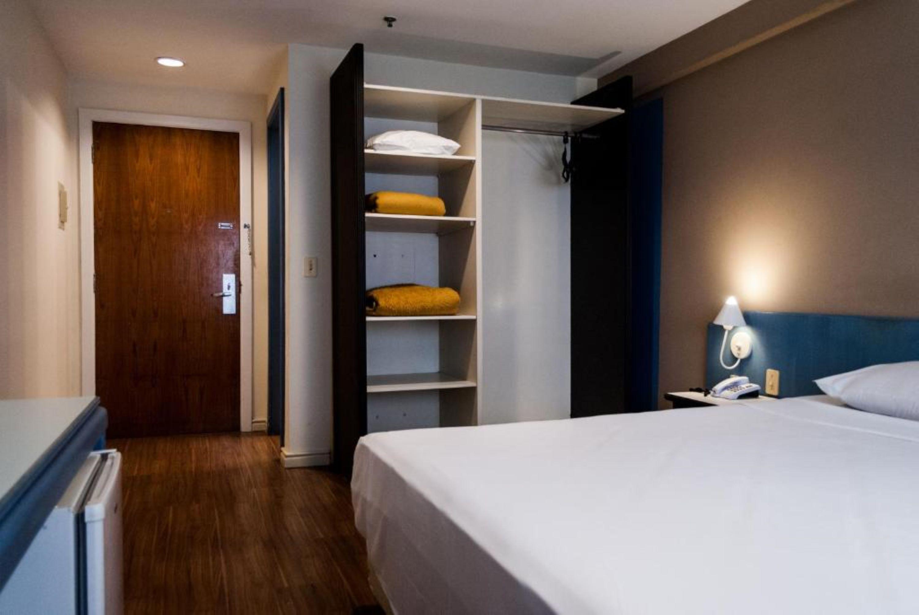 Hotel Master Express Alberto Bins - 200 Metros Do Hospital Santa Casa 3*