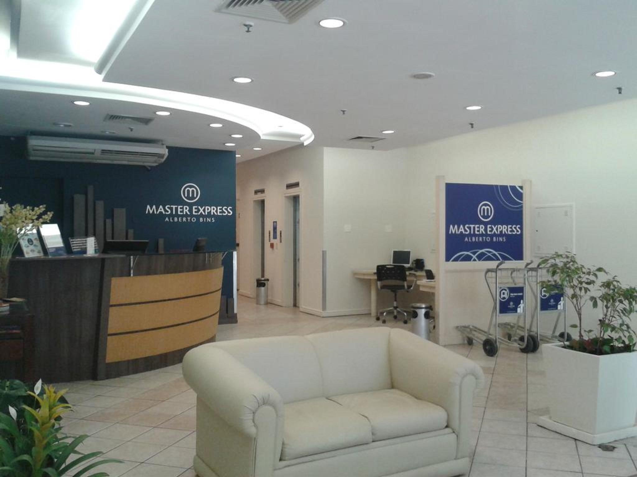 Master Express Alberto Bins - 200 Metros Do Hospital Santa Casa Porto Alegre